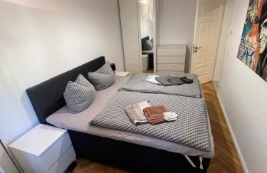 Deluxe Apartments mit Arbeitsplatz im Denkmalhaus, beste und ruhige zentrale Lage von Halle Saale WE1 - Foto 4