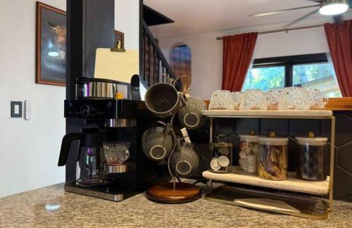 Chic Hudson Escape Pet Friendly Hot Tub - Foto 7