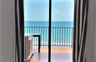 Sea You Apartamentos Valencia Port Saplaya - Foto 77