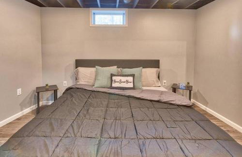 Charming & Cozy Chalet; Minutes to Shanty Creek! - Foto 38