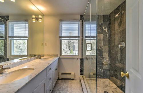 Multi-Level Marion House Loft, Deck and Ocean Views - Photo 14