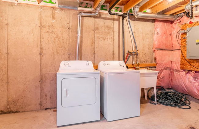 Lakeshore 3BR 2 5BA Townhome 1 min to the Beach - Photo 65