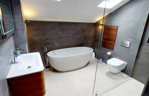 3 bed Luxury Victorian Home with Hot Tub - Foto 28