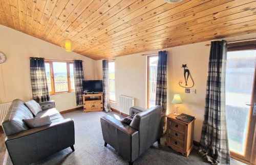 Cleish 7 With Private Hot Tub - Fife - Loch Leven - Lomond Hills - Pet Friendly - Photo 20