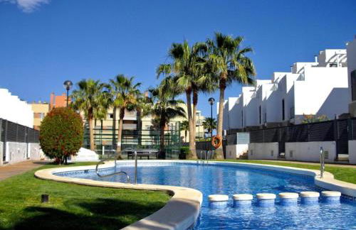 RESIDENCIAL DULCINEA- ADOSADO ALCOSSEBRE - Foto 1