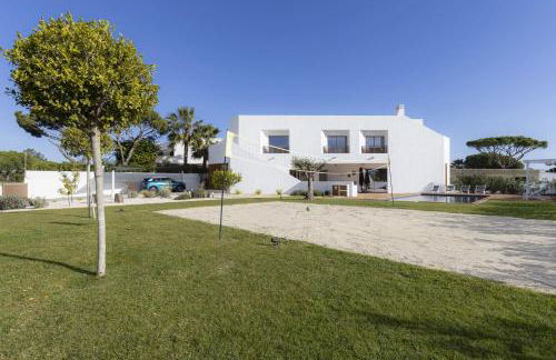 SUNSET VILLA - Luxury villa with superb pool and great views - Foto 64