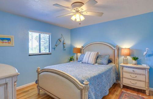 Waterfront Cedar Key Duplex Home Grill and Dock! - Foto 10