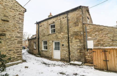 East House - Photo 3