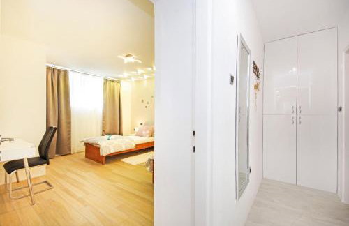 Split Symphony Garden: Modern, new Apartment (4+1), 5 min walk to ˝Firule˝ SAND BEACH, 12 min walk to CITY CENTER - Foto 36