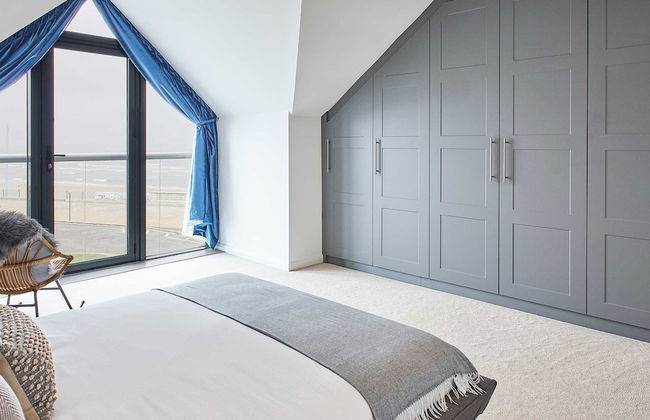 Host Stay Empress Point - Photo 16