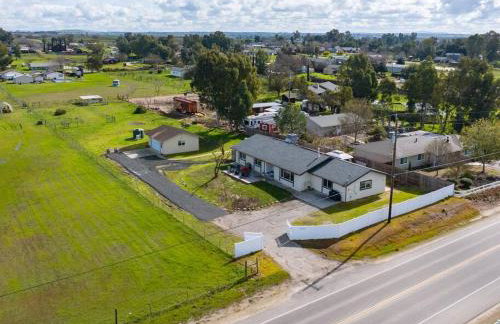 Rancho Vino- two master bedrooms - Photo 30