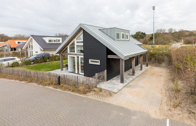 Holiday Home in Renesse Near the Beach - Photo 1