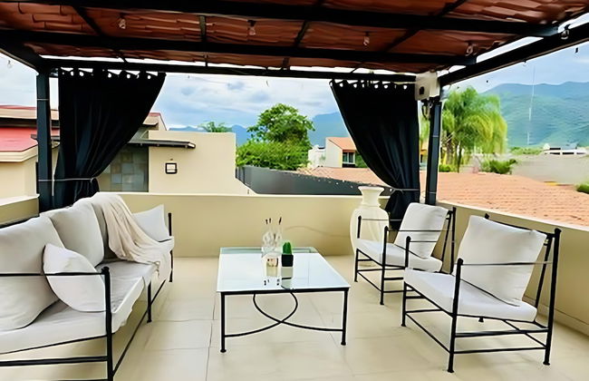 Renovated 1 Bdrm Guest House -walk to Everything -bikes -gym - Pickleball Court - Foto 52