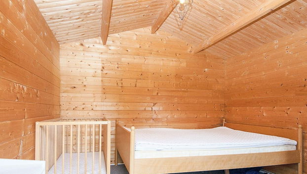 6 Person Holiday Home in Glesborg - Foto 4, Habitación