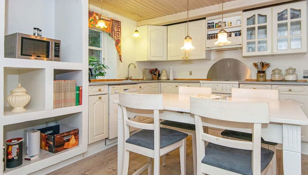 6 Person Holiday Home in Grenaa - Photo 2