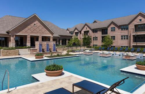 AVE Las Colinas - Short Stay Furnished Apartment - Foto 13