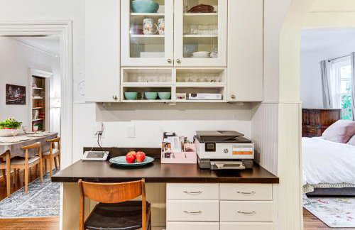 1 Mi to Needham Center Square Pet-Friendly Apt! - Foto 13