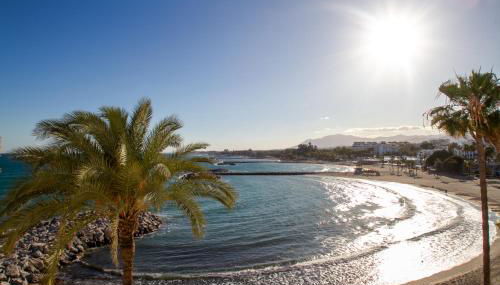 MARBELLA BANUS SUITES - Harbour Seafront Apartment - Foto 5