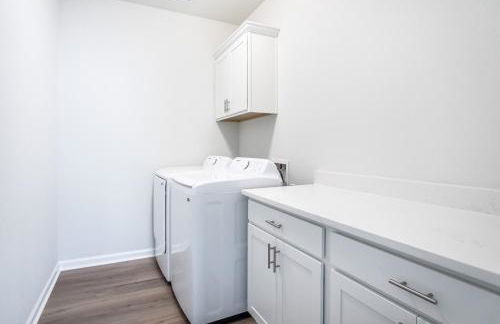 Tigers Stripe Stay Luxury Retreat by LSU - CL5602 - Foto 13