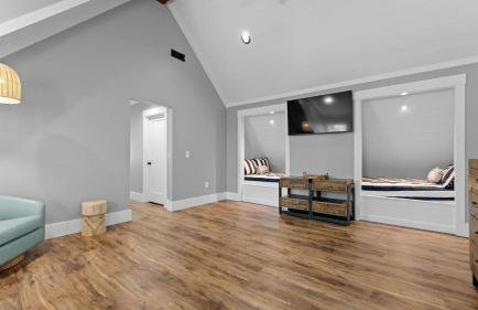 Blue Heron & Gray Fox by Avantstay 2 Lakefront Homes, Sleeps 44 Pool, Dock, Theater - Foto 38