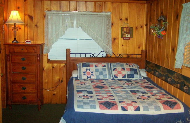 Golden Bear Cottages - Foto 9