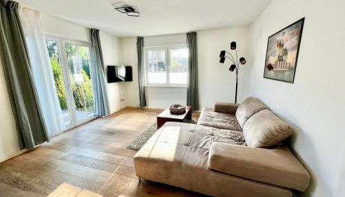 Luxuriöse Doppelhaushälfte am grünen Rande von Hamburg - Foto 3