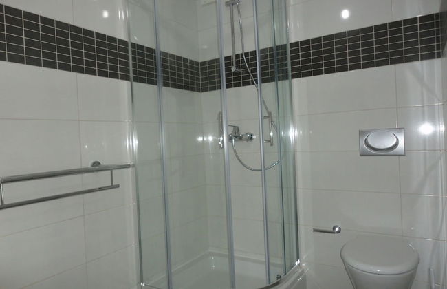 Adorable Apartment With Terrace & Beautiful Sea View Near the Sea Bay - Foto 11