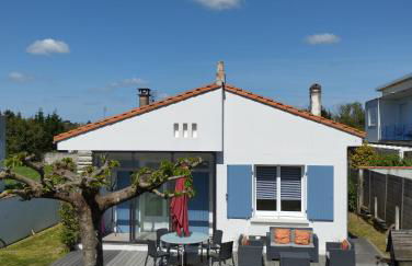 Maison 2 Chambres en Bord de Mer-Jardin & Animaux Acceptes, 400m de la Plage - Foto 1