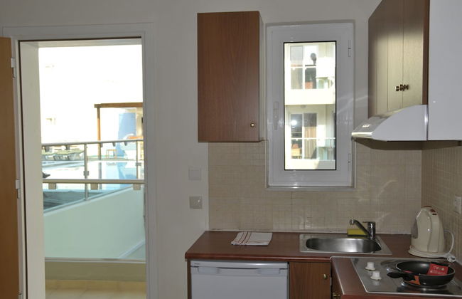 Bristol Sea View Apartments - Photo 31