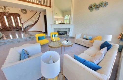 Luxury Hill Villa with Spectacular View - Foto 48