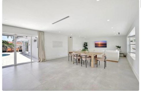 Waterfront Villa with 3 bedroom private suites - Foto 10