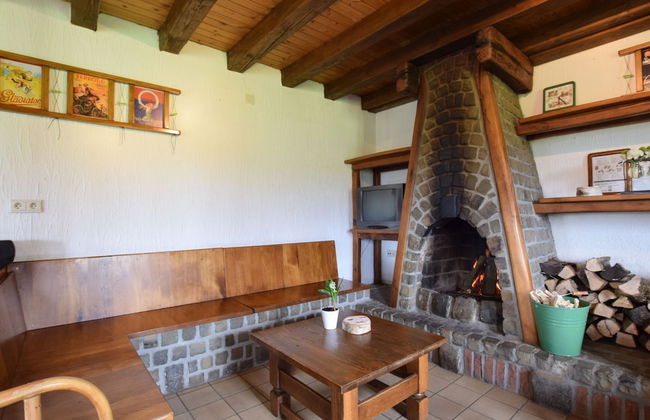 Spacious Holiday Home in Houffalize With Barbecue - Foto 9