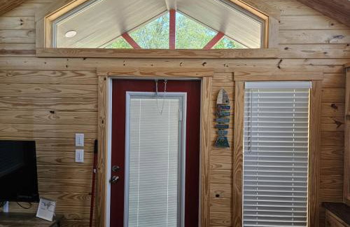 Lakefront Cottage with Hot Tub & Sunset Views - Foto 24