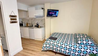Studio Coconia RDC - Proche Centre & Gare - WiFi - Foto 3