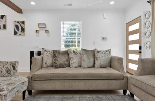 Avondale Home - Photo 6