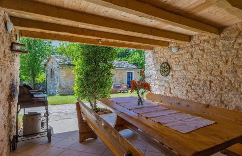 Village Miljavci - Photo 24