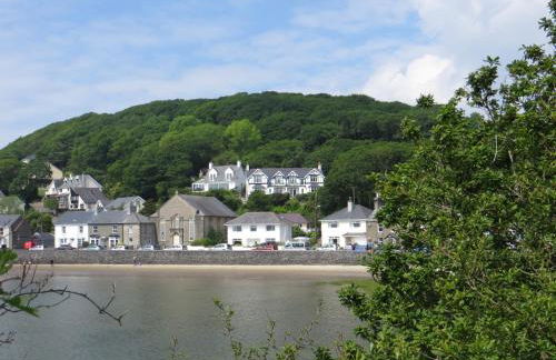 Bryn Gwyn, Sleeps 8, Sea Views, Borth y Gest - Photo 53
