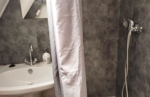 Hypercentre, proche halage et rue principale - Foto 10