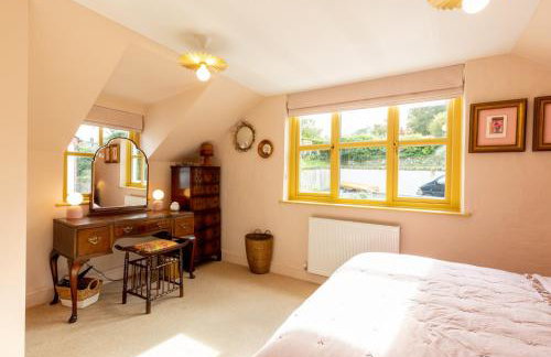 London House, a stylish family home for 6. - Foto 25