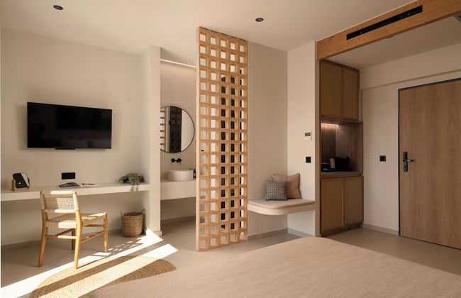 Portiani Suites - Photo 15