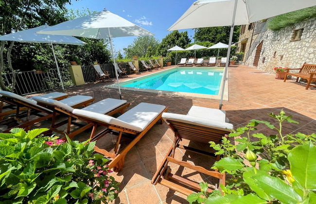 Serene Tuscan Retreat With Breathtaking Views - Foto 30