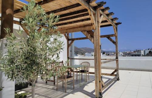 Little Penthouse with Open Terrace - Photo 14