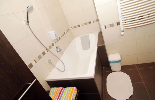 Made Inn Budapest - Foto 29