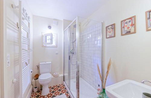 GÎTE AZKENDANTZA capacité 2 à 4 PERS ou 5 à 6 PERS supplément CARAVANE INSOLITE - Foto 10