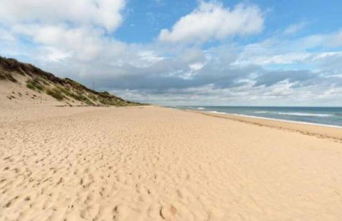 2 Bed Chalet Sleeps 4- Parking, Garden, Near Beach - Foto 47