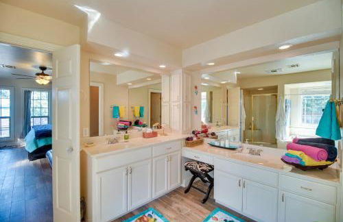 Dock, Views and Grill Spacious Grand Lake Lodge - Foto 11