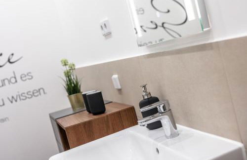 Goethe Palais Suite Zauberlehrling 4P l Lift l Parkplatz I Zentrum I Helios - Photo 10