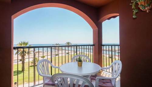 ApartUP Saplaya Harbour - Foto 1