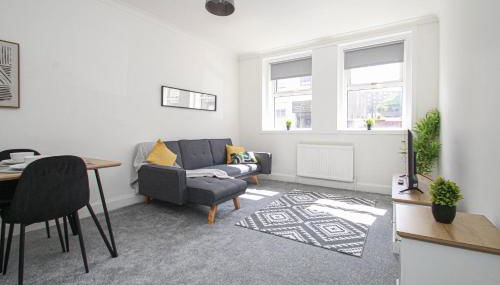3-Bed Apartment Ideal for Contactors - Near Clyde Shipyard - 25 min Glasgow Airport - Foto 3
