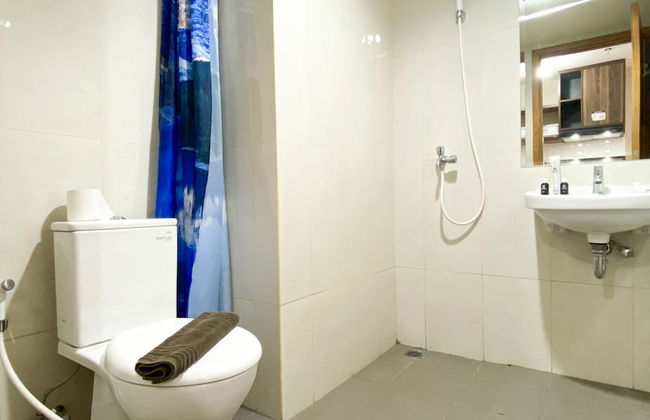 Good Choice Studio LRT City Jatibening Apartment - Photo 10